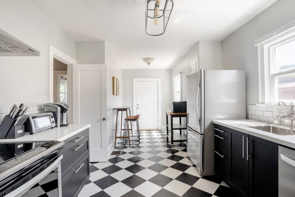 Collection - Classic 1920s Alberta Four Bedroom Haven *