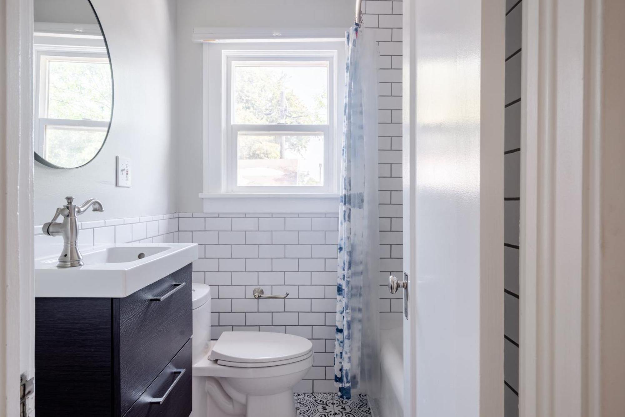 Holiday home Collection - Classic 1920s Alberta Four Bedroom Haven